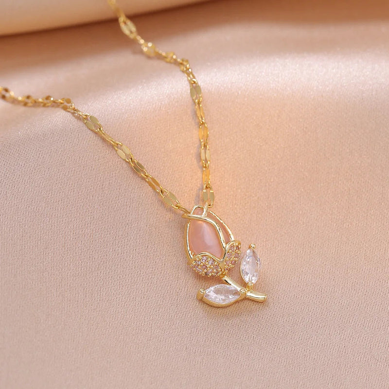 Colar Feminino Rosa Encantada